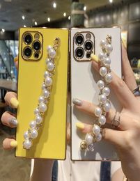 Square Phone Case For iPhone 11 12 Pro Max X XR XS Max 7 8 Plus Electroplate Pearl Rhinestone Wrist Bracelet Soft Silicone Cover6042605