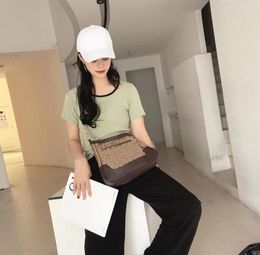 Fashion Ball Caps Bucket Hat for Man Woman Street Basketball Cap Adjustable Hats 6 Color with Letter Good Quality8115744