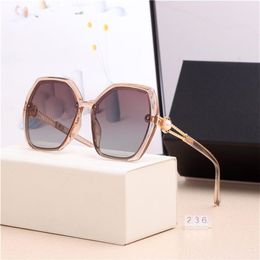 Sunglasses Designer Women Oversized Fashion Sun glasses Womens Vintage Eyewear Feminino Big pearl Rhinestones Shade UV400 With Box243r