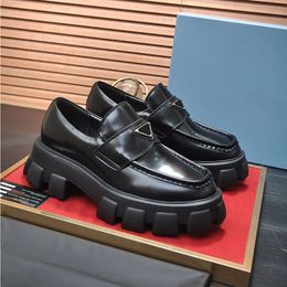 Top Designer Loafer Man Monolith Black Leather Loafers Gentleman Dress Shoes Chunky Patent Moccasins Platform Penny Sneaker Light Rubber Sole
