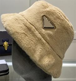 Fashion Teddy Bucket Hat Women Designer Casual Beanies y Fisher Hats Winter Fuzzy Caps Luxurys Designers Bucket Leisure Warm Cap 20223879835