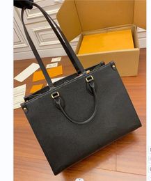 WOMEN luxurys designers bags fashion Real leather Handbags messenger crossbody shoulder bag briefcase bags Totes purse Wallets backpack POCHETTE billfold M44925