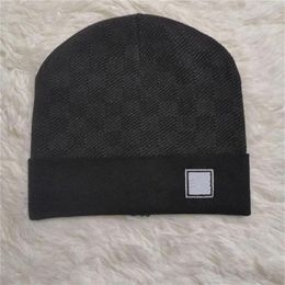 2022 Fashion high-quality beanie unisex knitted hat classical sports skull caps ladies casual outdoor warm for man's237L