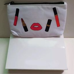 Classic fashion white cosmetic bag ladies lipstick makeup bags storage bale for women favorite toiletry case party gifts322m