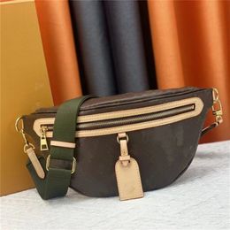 Designer Bumbag women Waist Bags belt men Fanny pack classic Cross Body Shoulder BagsTemperament Bum bag girl chest Package discovery 43644 satchels