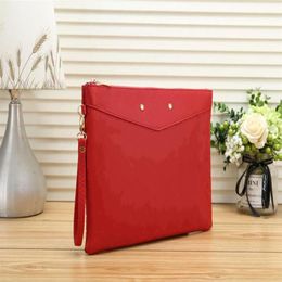 YQ High Quality Bag designer Walllet Travel Toiletry Pouch 32cm Protection Makeup Clutch Women Leather Embossing Waterproof Cosmet241O