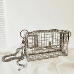 INS Hollow Out Clutch Bird Women Handbag Tote Metal Cage Girls Top-Handle Bags Purse Fashion Party Pouch Evening Bag Y201224287K