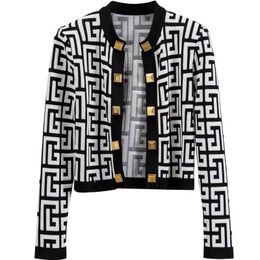 Designer sweaters Geometric patterns elegant Cardigan Long Sleeve Breasted Contrast Colour Button soft Knitted jacket Coats