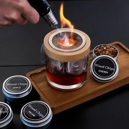 1 set Cocktail Smoker Kit - 4 Flavours Wood Chips Infuser for Whiskey, Cocktail, Wine, Meat, and Cheese - Perfect Gift for Man Whiskey Lovers