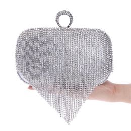 Evening Bags 2022 Tassel Rhinestone Finger Ring Diamonds Wedding Handbags Women Day Clutch Mini Purse Bag With Chain Mixed Color177J