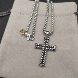 new mens Necklace dy pendant necklace DY Jewlery silver Retro cross Vintage luxury Jewellery Chains for men designer Necklaces birthday man boys party christmas Gift B