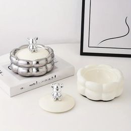 Ceramic Bear Ashtray With Lid Home Decoration Outdoor Cigarette Ashtray Windproof Smell Proof