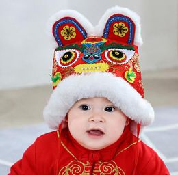 Berets Chinese Costumes Accessories Hand Made Baby Hat Traditional Tiger Cap Year Birthday Wear Infant Boy Girl Winter HatsBerets 8684311