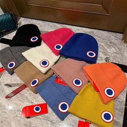 Knitted Hats Colourful Hat With Round Pattern Beanie Cap Designer Skull Caps for Man Woman 10 Color258f