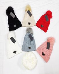 Designer Beanie Caps Bobble hats Warm Cashmere Faux Fur pom Beanies Cap Good Texture Hat for Man Woman 6 Colors6117151