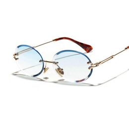 Diamond Cut Retro Oval Sunglasses Women Crystal Textured Glasses No Borders JW325O
