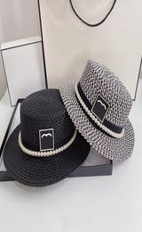 Designer Bucket Hat Straw Cap Pearl Hats Mens Womens Caps Designers Luxury Letter Patchwork Men Black White Unisex Classic Street 4676243