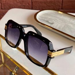 Legends Black Gold Plastic Vintage Square Sunglasses 607 Grey Gradient Mens Sunglasses UV 400 Protection with Box253O