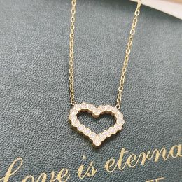 Pendant Necklaces 2023 Simple Star Rhinestone Openwork Love Heart Collarbone Chain Women's Fashion Shaped Necklace Holiday Gift