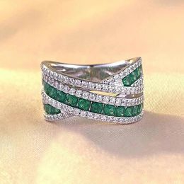 Cluster Rings 2023 S925 Silver Emerald Love Interwoven Ring European And American Fashion Simple Women