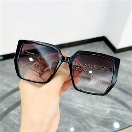 Fashion Women & Men Sunglasses Oversize Frame Sun Glasses Goggles Anti-UV Spectacles Alloy Chain Temple Eyeglasses Ornamental A 285Z