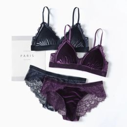 Sexy Set Velvet Underwear with Lace Wireless Triangle Bra Removable Padded Mesh Lined Women Lingerie 231211