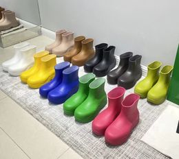 Newest HIGH quality brand LuxuryPop Brand Women Rain Boots Pop Rubber Ladies Walking Waterproof Ankle Rainboots Casual Thick Bottom Short Boot