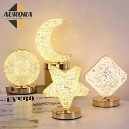 Decorative figurinesLED Crystal Lamp Moon Star 3 Colors Table Light Touch Dimming Bedside Ledlamp Romantic Diamond Rechargeable 231207