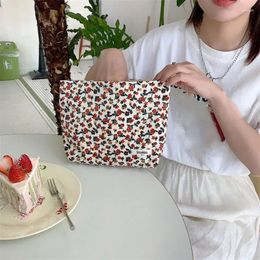 Cosmetic Bags Women Bag Corduroy Floral Print Retro Travel Makeup Portable Toiletry Large Capacity Organiser Zipper Beauty Pouch