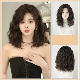 Cosplay Wigs 42CM Black Brown Full Head Cover Women Shoulder Length Short Hair Wool Curls Naturally Fluffy Breathable Women Wig Cover 231211