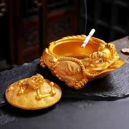 1pc Ashtray Home Decoration With Cover Windproof Golden Toad Ashtray Office Desktop Ashtray