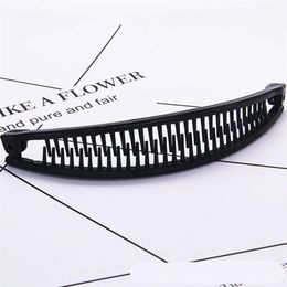 New Hair Claws Clip Fish Shape Banana Barrettes Black White Hairpins Hair Accessories For Women Clamp215N