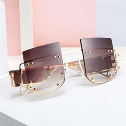 Trendy Oversized Square Sun Glasses Top Women Red Brown Tinted Colour Lens UV400 Retro Women Men Sun GlassesW90329u