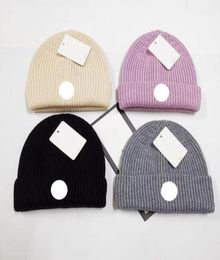 2021 short dome knitted hat solid Colour student autumn and winter Woollen hats melon skin sailor knitteds6111177