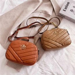 2021 Early Autumn New One Shoulder Chain Bag Women's Fashion Texture Large Capacity Soft Camera Bag Messenger Small Square2986