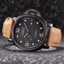 Men luxury designer Automatic quartz watch Mens auto Watches leather strap wristwatch P1