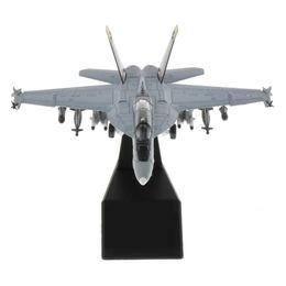 Diecast Model 1 100 Scale Model Toy F / A 18 Strike Fighter Die-cast Metal Aeroplane 231208