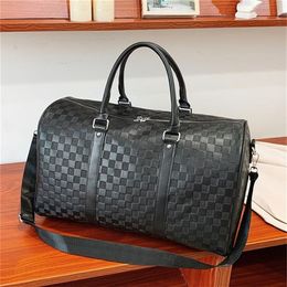 Women Large Luggage Travel Bag Luxury Unisex Leisure Fitness Weekend Suitcase Soft Leather Duffle Weekender s 220509270N