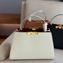 Christmas Birthday Gift Shopping Bags Trend Womens Crossbody Genuine Cowhide Handbags Gold Hardware Brand Design Ladies Totes224g