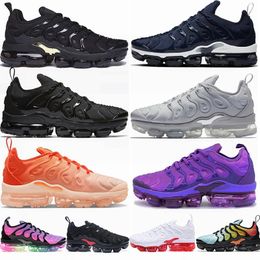 running sports shoes for men women triple black white university blue red blue wolf grey shoes tennis ball outdoor syolk free shipping trainers sneakers 36-47