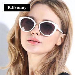 Sunglasses R Bsunny 2021 Fashion Brand Cat Eye Women White Frame Gradient Polarised Sun Glasses Driving UV400 HD Goggles306b