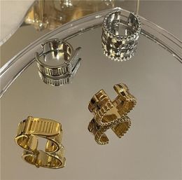 Cluster Rings Origin Summer Unique Design Leather Belt Ring For Women Girls Gold Silver Colour Open Metallic Wide Index Finger Jewe6161856