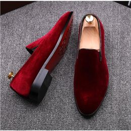 Dress Shoes Casual Black Red Velvet Men Flat Slip on Pointed Toe Solid Colour Wedding Loafer Larg Size 38 44 231208