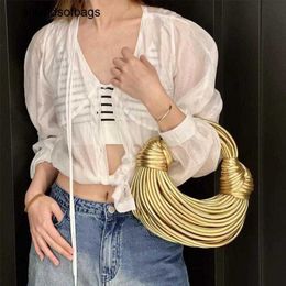 Bottegaavenetas Bags Jodie 2023 New Fashionable Handwoven Handheld Womens Bag Small Crowd Knotted Noodle Hand Carrying Underarm Dumpling frj CZOY