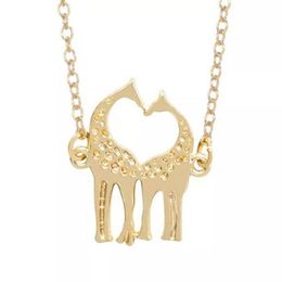 10PCS Cute Heart Loving Giraffes Necklace Simple lovely Twin Baby Deer Necklace Animal Jewelry for Couples226A