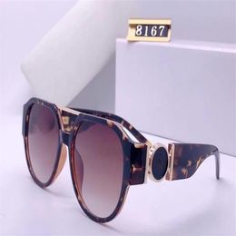 Glasses Sunglasses 8167 Black Gold Grey Lens Geometric Oversized Men Women Sunglasses New with tags Oversized Oval Womens Sunglass256Q