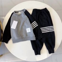 New Autumn and Winter Designer Sewing Children's Pullover Fashion Casual Sweater High Quality Children's Two-piece Set Size 90cm-150cm A3