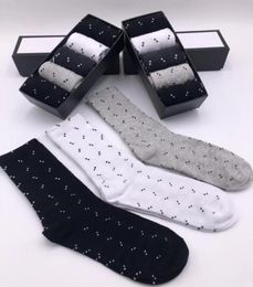 21SS luxur socks for Mens and Womens sport Crew sock 100 Cotton whole Couple 5 Pairs with box6848087