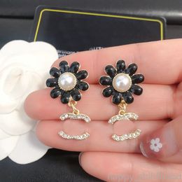 Brand Earrings Designer Jewellery Letters Flowers Stud Gold Plated Women Crystal Rhinestone Pearl Earring Party Gift