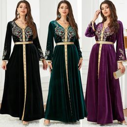 Ethnic Clothing Abaya Muslim V-neck Long Sleeve Autumn And Winter Embroidered Beaded Velvet Dress Women Shiny 3754